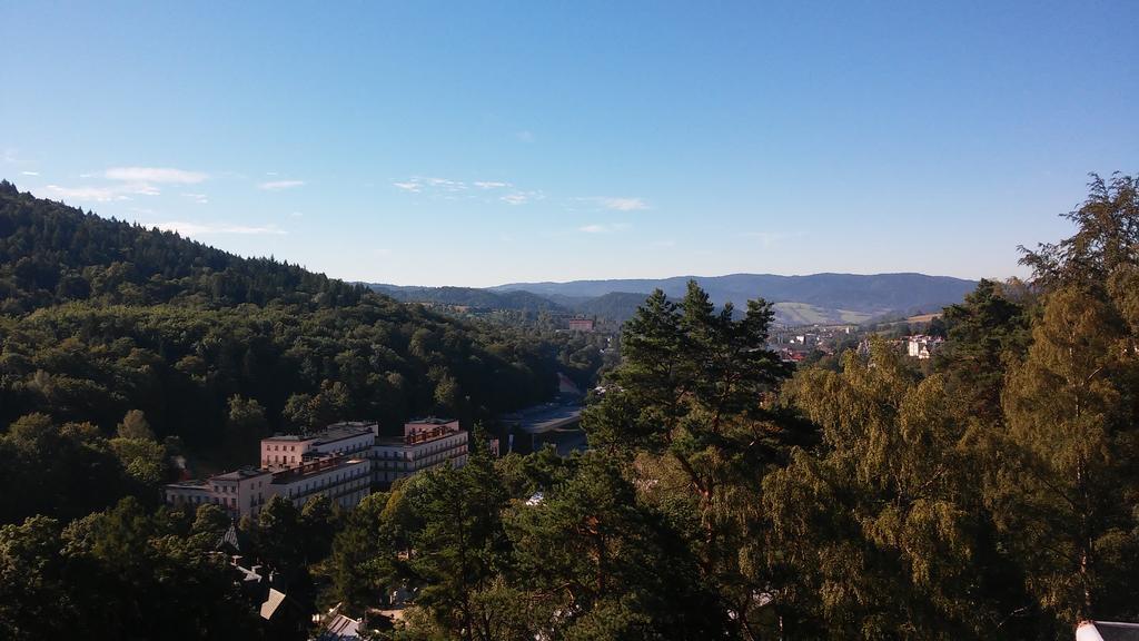 Rezydencja Zamek Krynica Zdroj Bagian luar foto