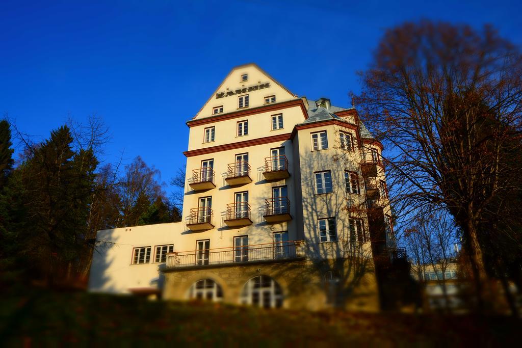 Rezydencja Zamek Krynica Zdroj Bagian luar foto
