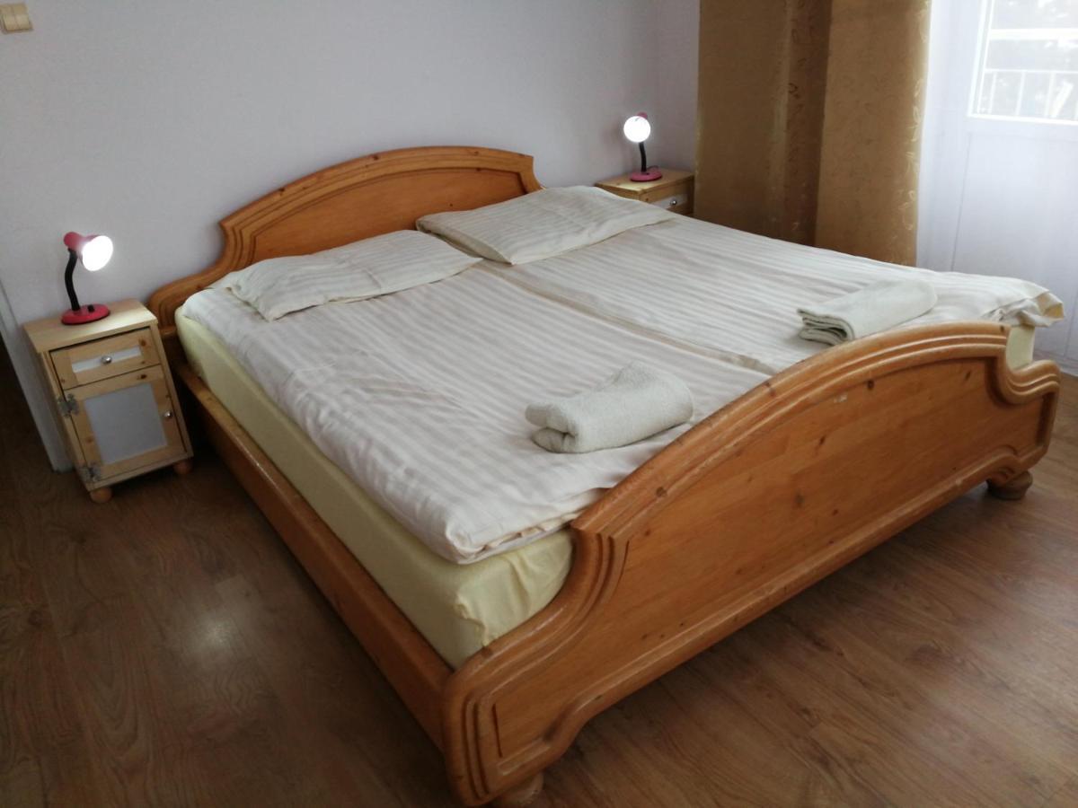 Rezydencja Zamek Krynica Zdroj Bagian luar foto